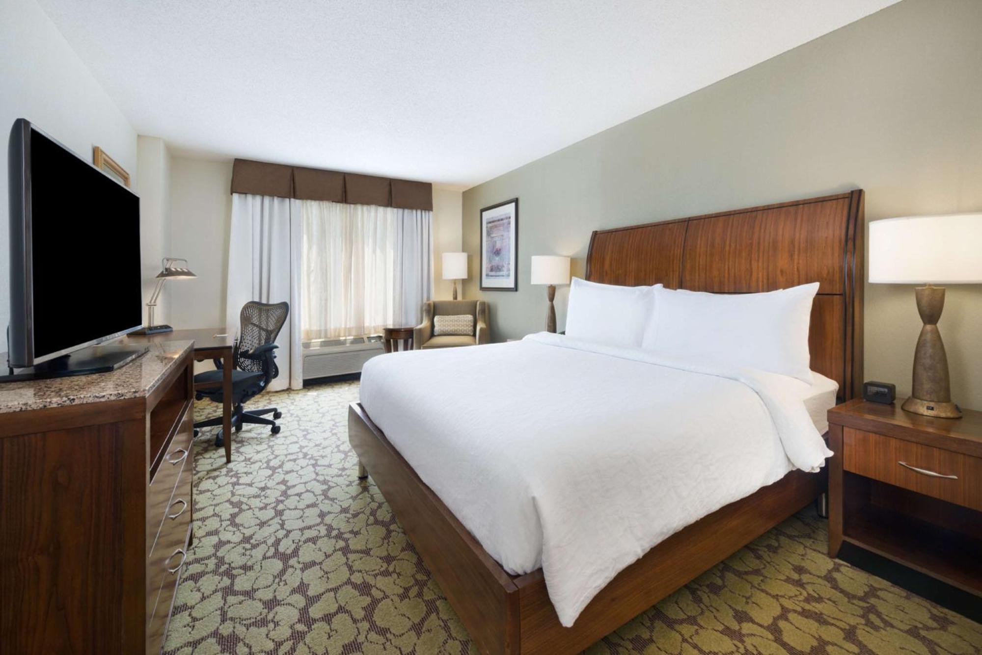 Hilton Garden Inn Atlanta North/Алфарета Екстериор снимка
