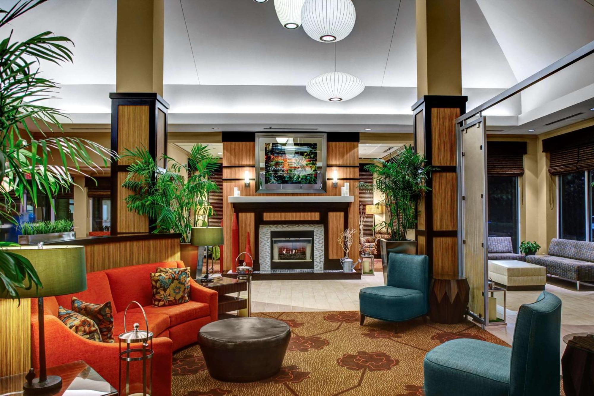 Hilton Garden Inn Atlanta North/Алфарета Екстериор снимка