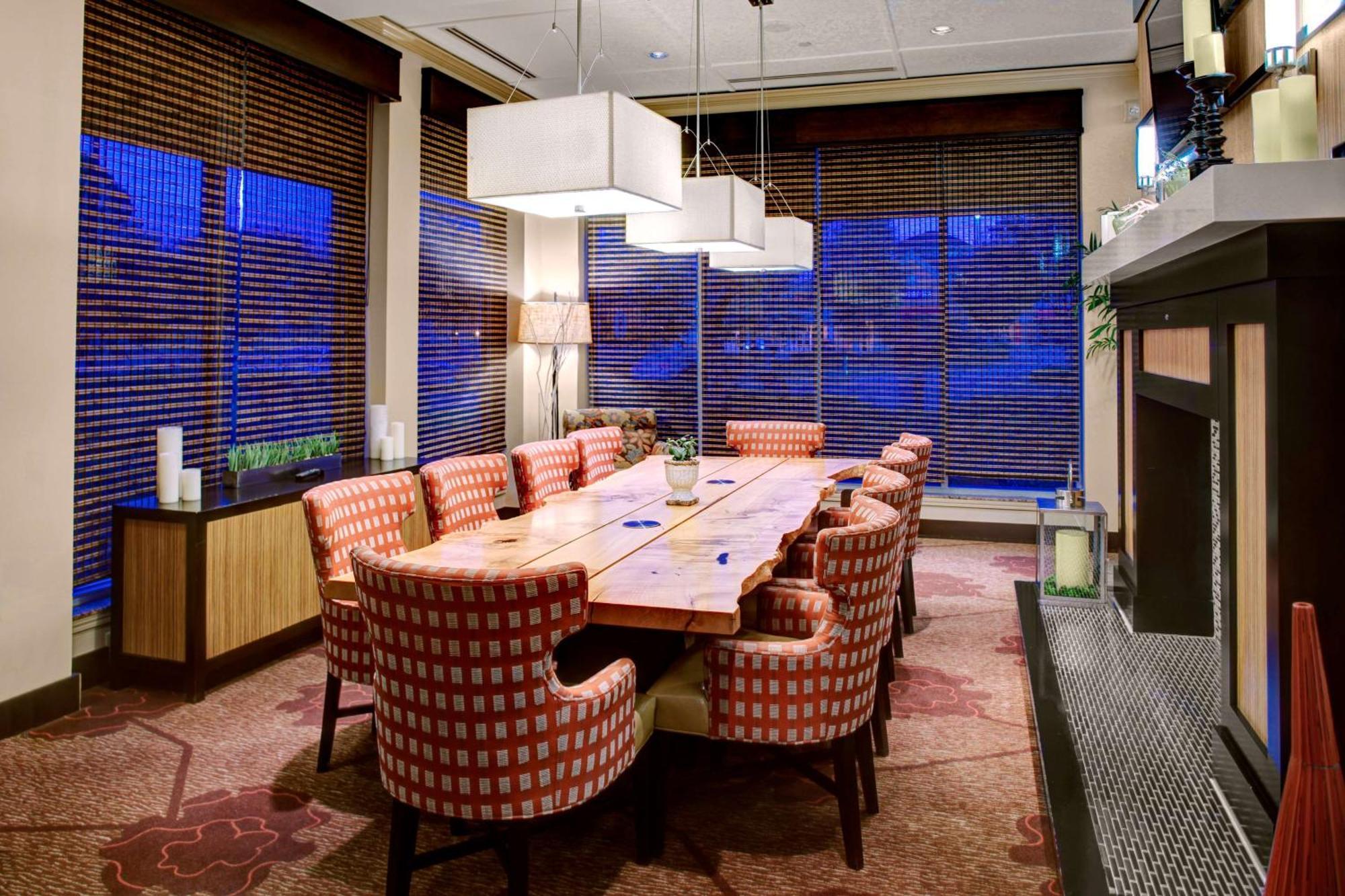 Hilton Garden Inn Atlanta North/Алфарета Екстериор снимка