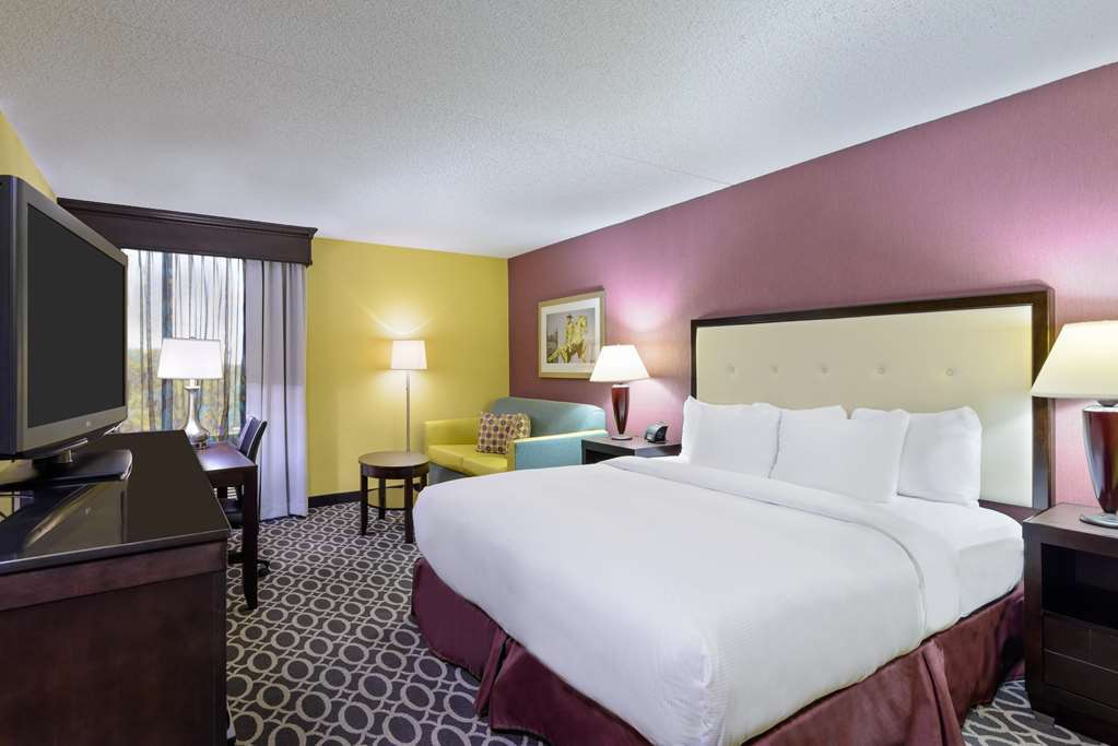 Hilton Garden Inn Atlanta North/Алфарета Стая снимка